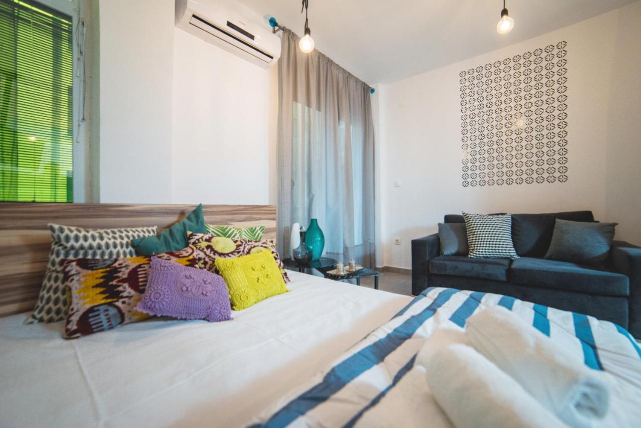 Mazi Rooms Venizelou سالونيك المظهر الخارجي الصورة