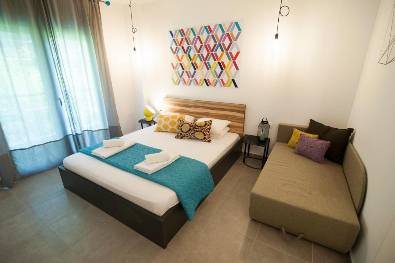 Mazi Rooms Venizelou سالونيك المظهر الخارجي الصورة