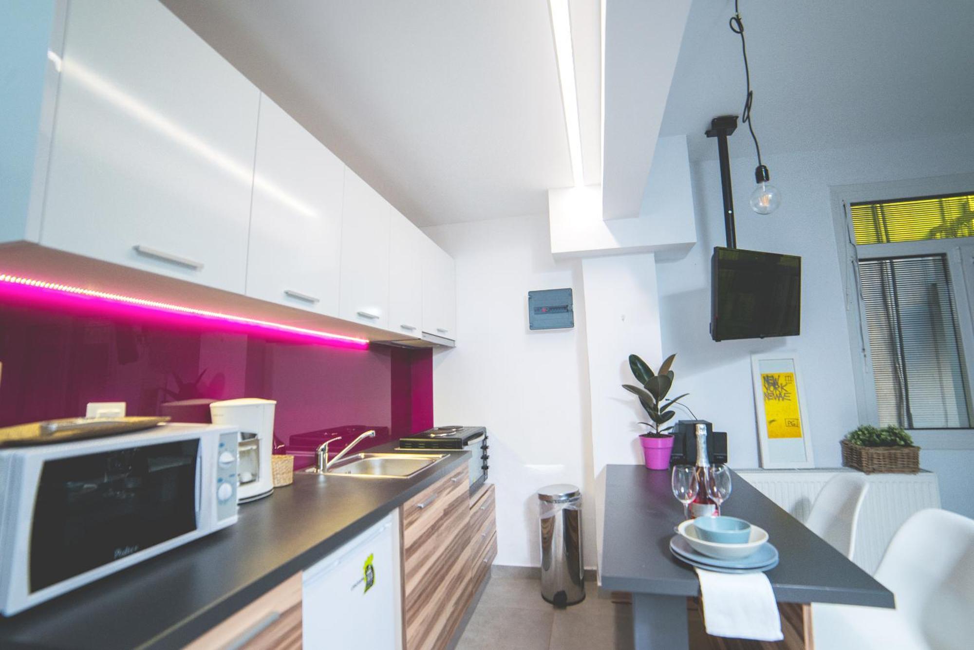 Mazi Rooms Venizelou سالونيك الغرفة الصورة
